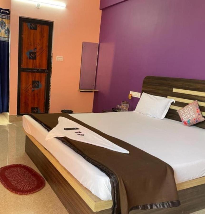 Hotel Goroomgo Radhika 3*